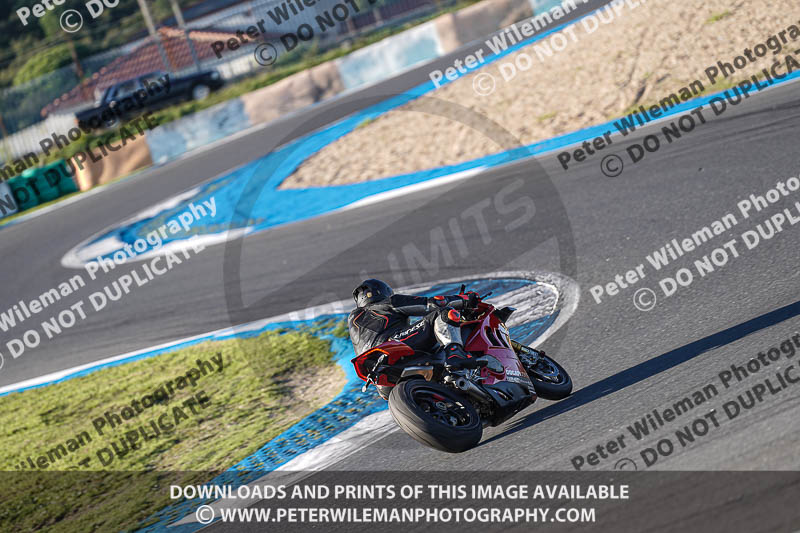 estoril;event digital images;motorbikes;no limits;peter wileman photography;portugal;trackday;trackday digital images